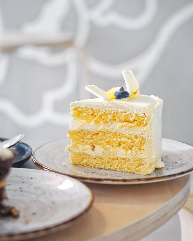 chanterelle cafe singapore review cake