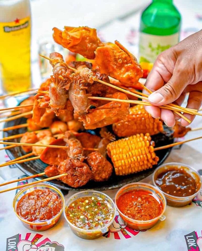 Lokbulok (Lok不Lok) offers $1 lok lok and free soju for delivery till 12am