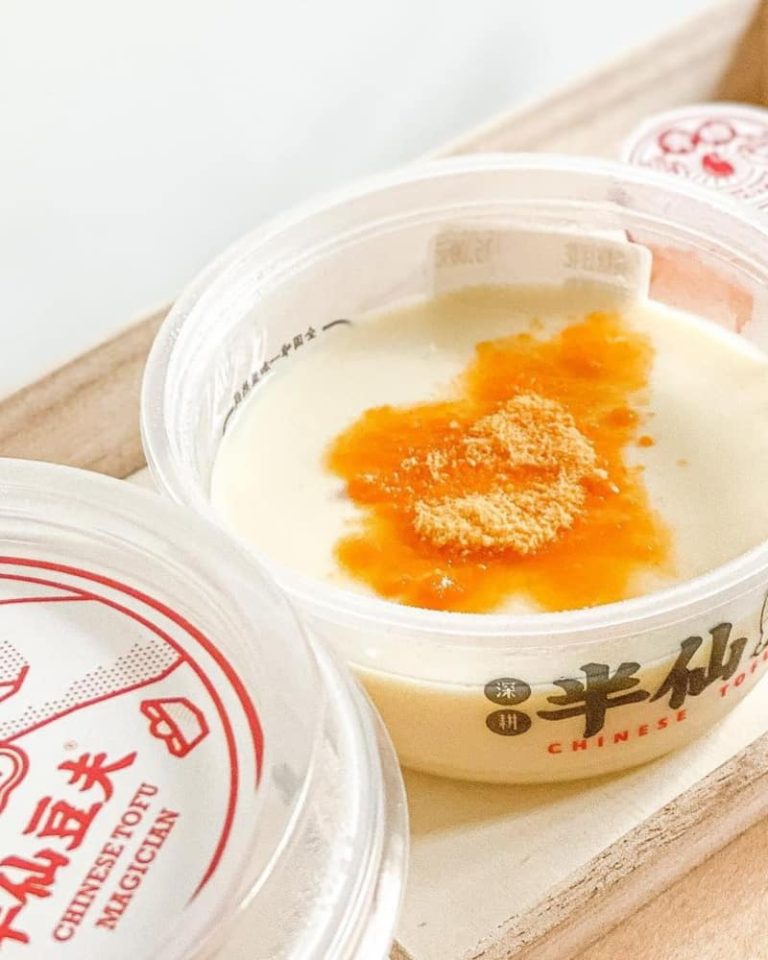 Chinese Tofu Magician opens in Singapore with BBTstyle Soya Milk drinks