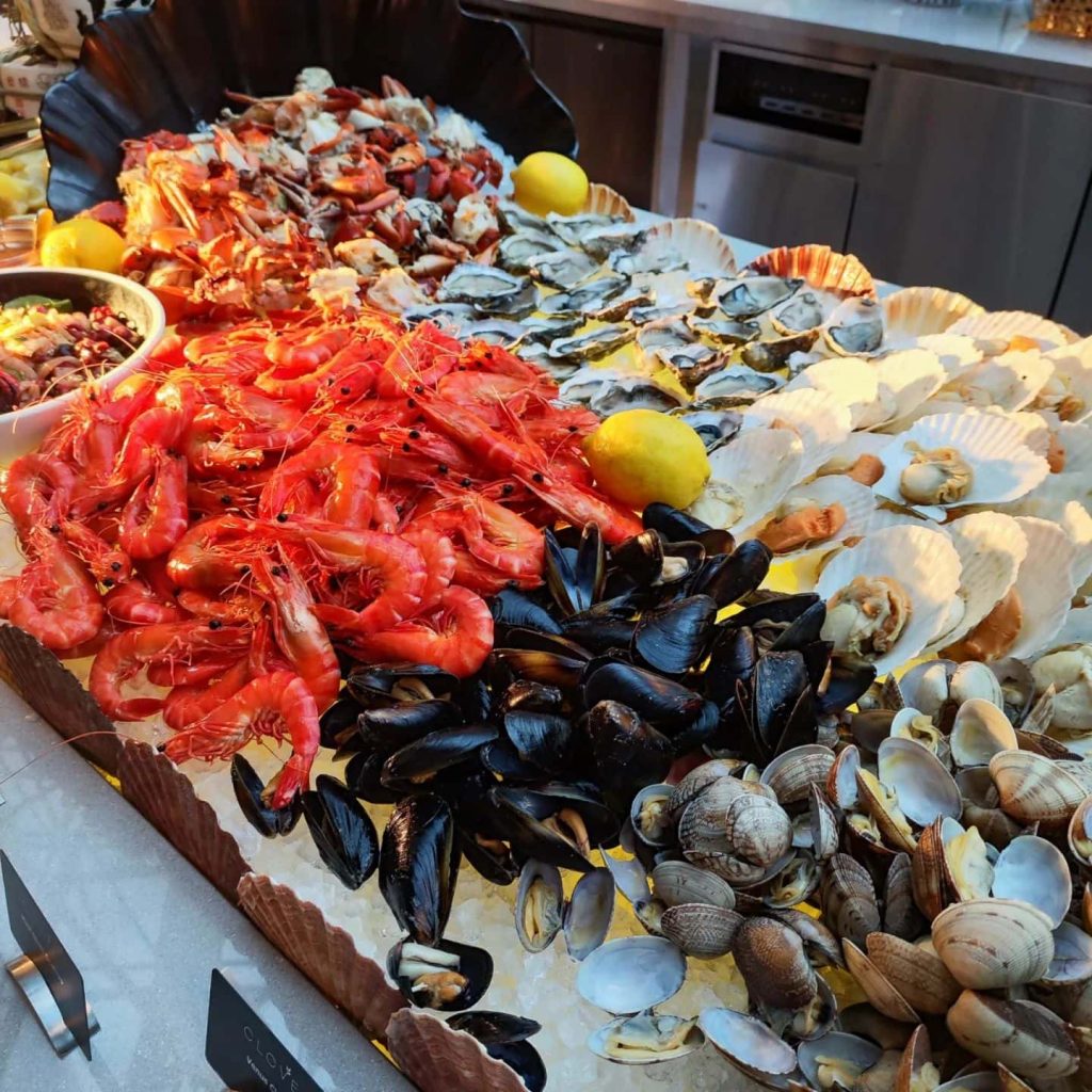 You can get 30 off your entire bill at CLOVE in Swissôtel The Stamford