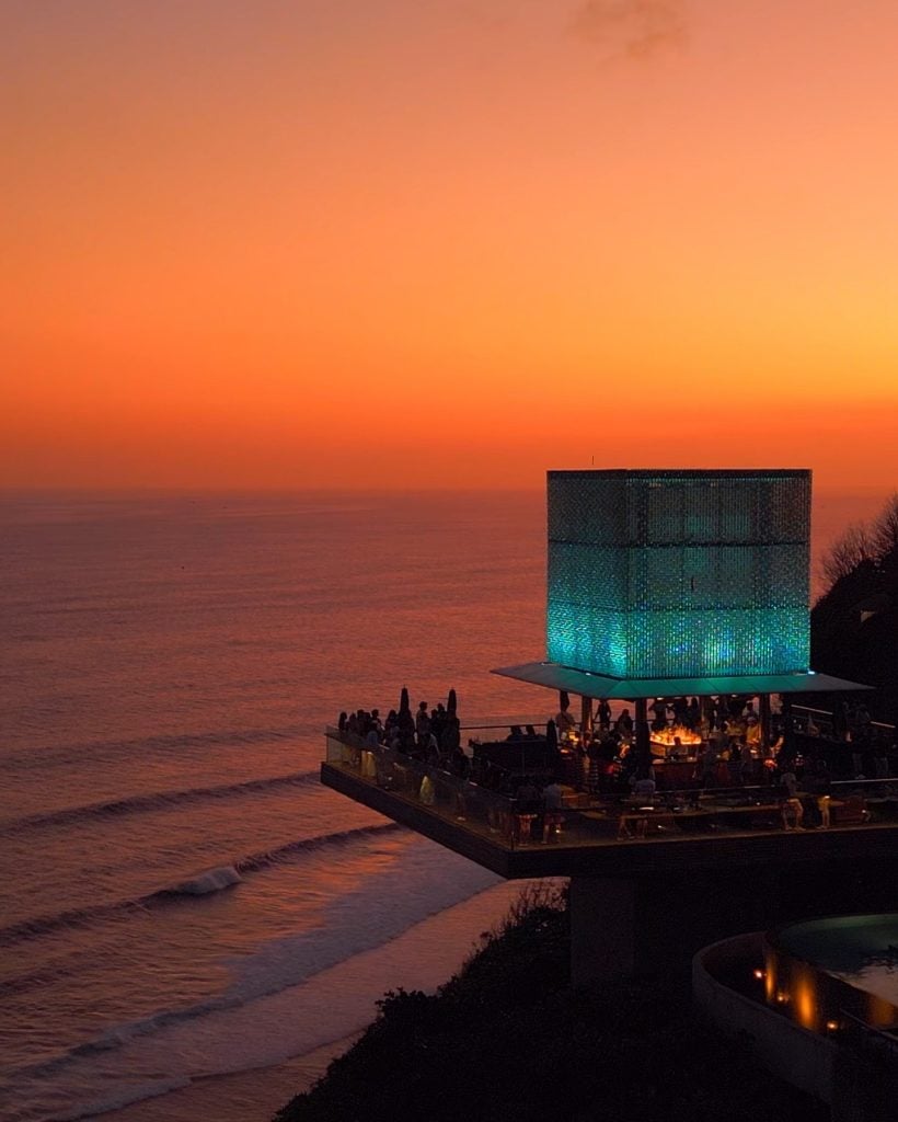 Here Are 8 Nightclubs In Bali That Makes Partying Even More Lit here-are-8-nightclubs-in-bali-that-makes-partying-even-more-lit