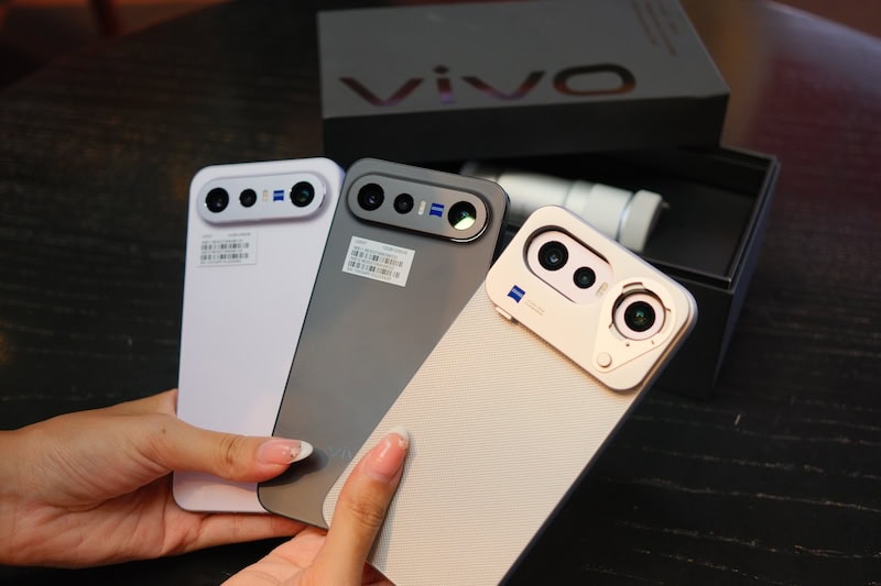 vivo X300 FE