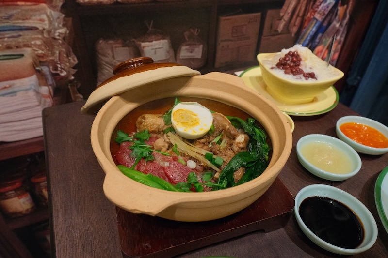 Food Republic Jewel Changi Airport