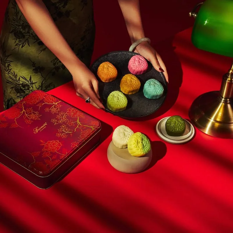 Mooncake Gifts 2026 - Fairmont Singapore Mini Snowskin Mooncakes