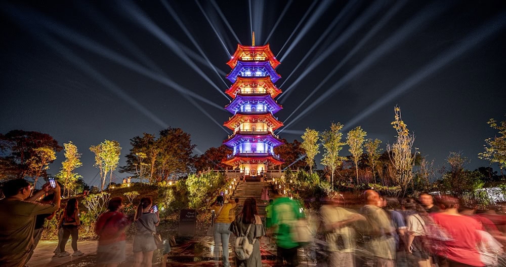 Mid-Autumn Festival 2026 - Lights by the Lake