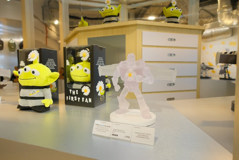 Toy Story PEACEMINUSONE - Crystal Art Toy Buzz